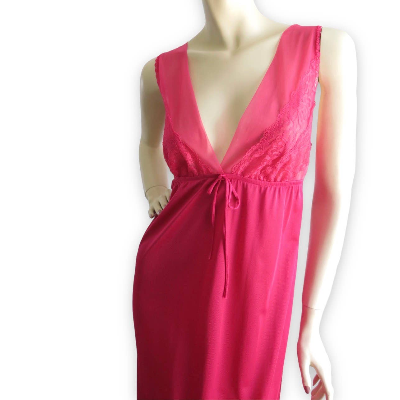 70s Ruby Pink Maxi Gown Nightgown S