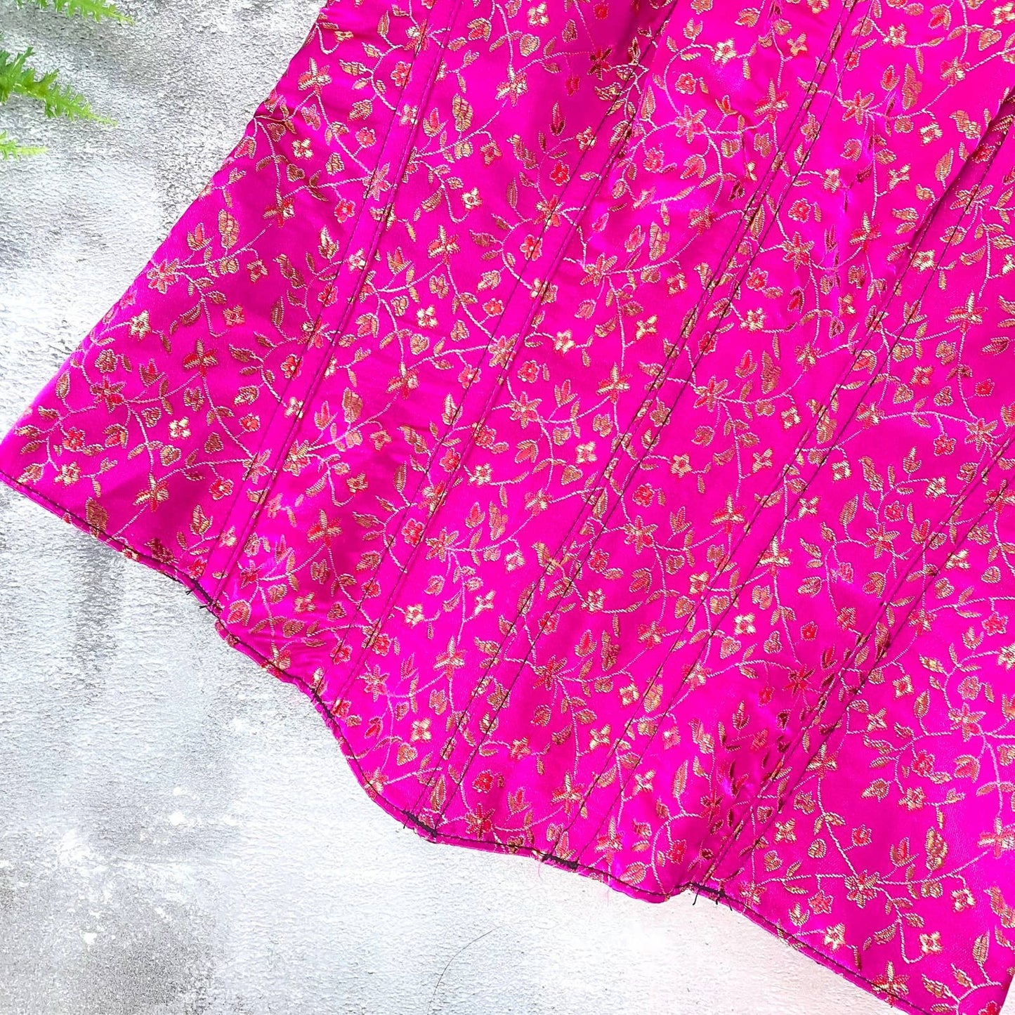 Y2K VTG Pink Satin Floral Brocade Corset Bustier Costume XS/S