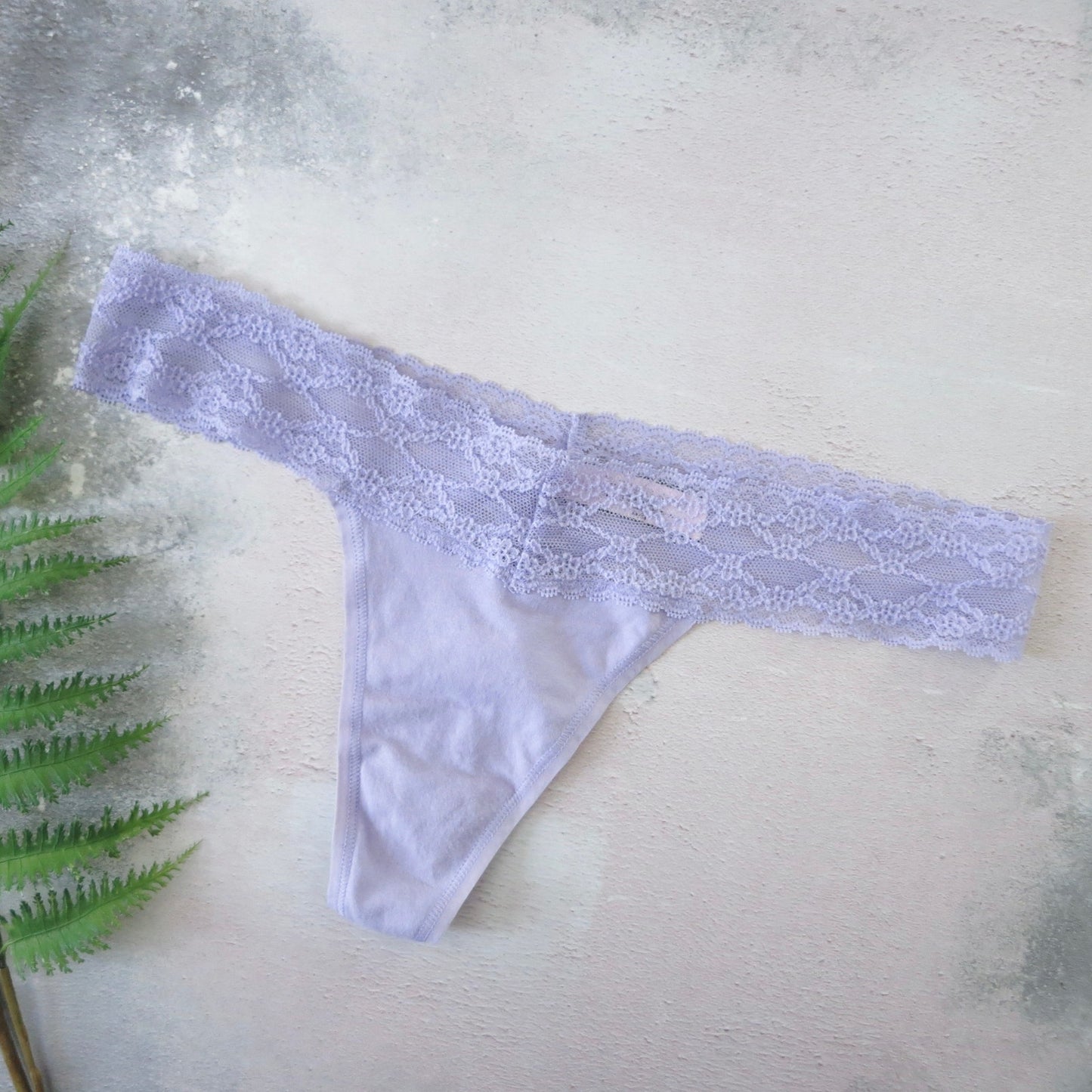 Victoria's Secret Lilac Cotton & Lace Low Rise Thong Panties M