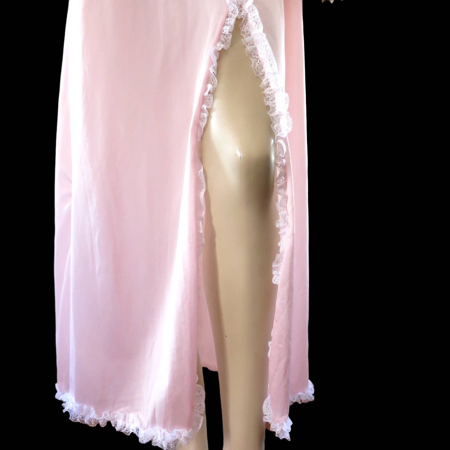 80s Pink Ruffled Lace Maxi Nightdress L