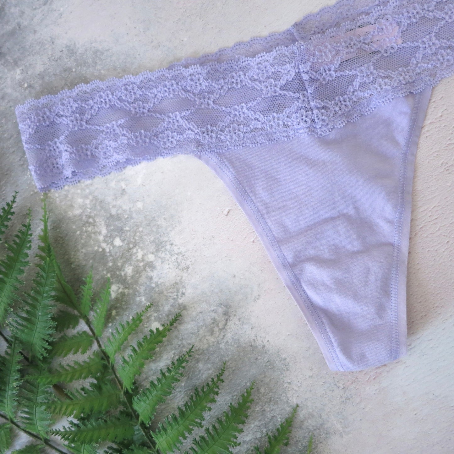 Victoria's Secret Lilac Cotton & Lace Low Rise Thong Panties M