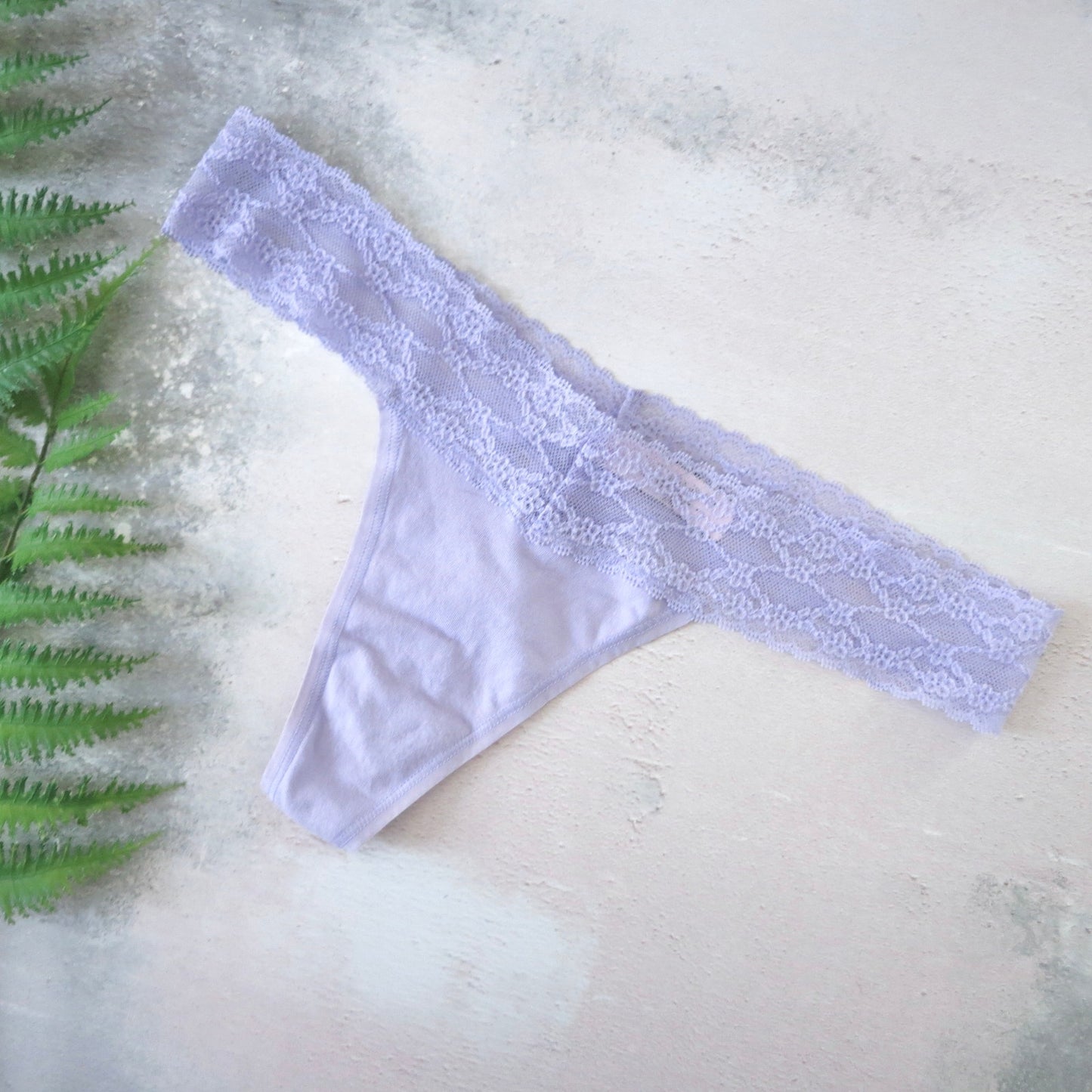 Victoria's Secret Lilac Cotton & Lace Low Rise Thong Panties M