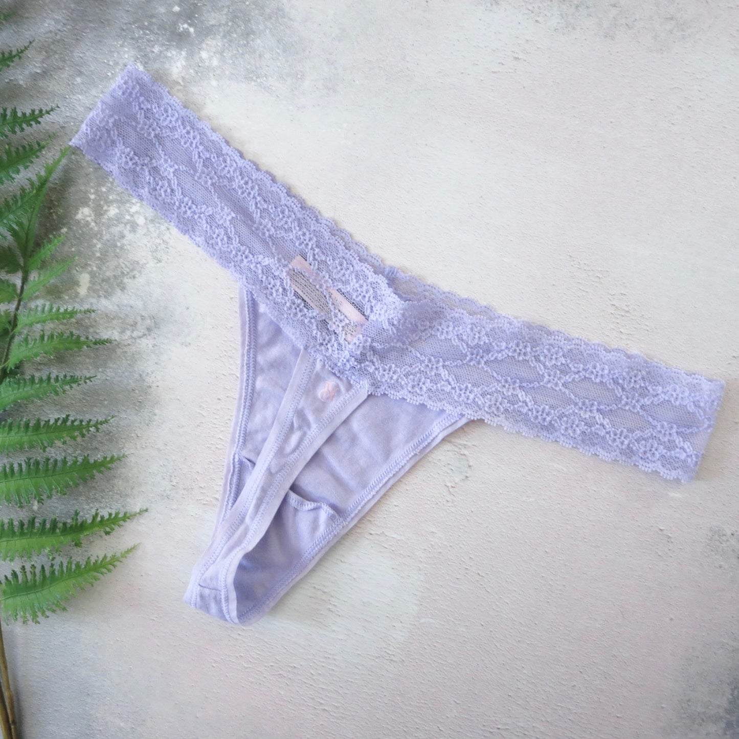 Victoria's Secret Lilac Cotton & Lace Low Rise Thong Panties M